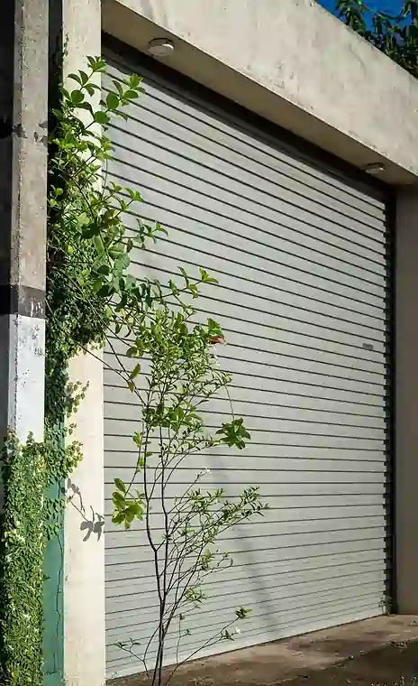 Dependable Aluminium Garage Door Repair in Medicine Hat