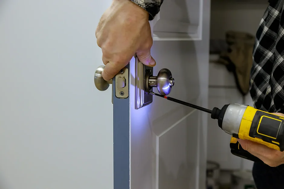 Specialized Door Lock Repair in Medicine Hat